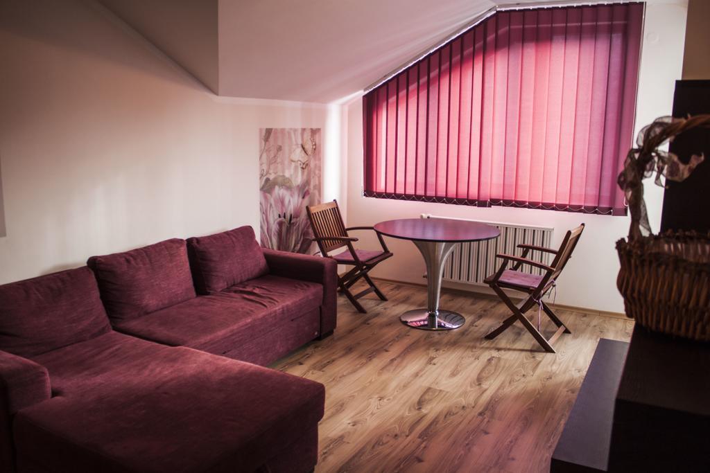 Aparthotel Borovets Gardens Ngoại thất bức ảnh